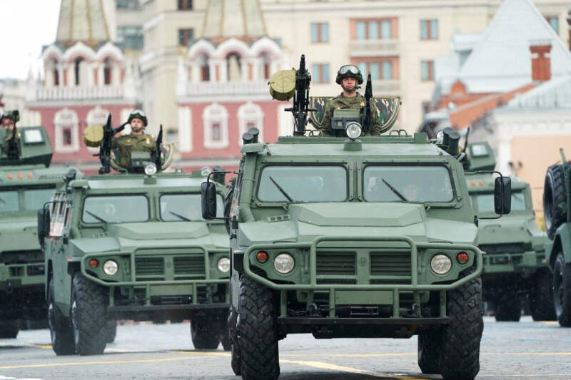 «Россия будет делать всё, чтобы не допустить глобального столкновения. Но никому не позволим угрожать»