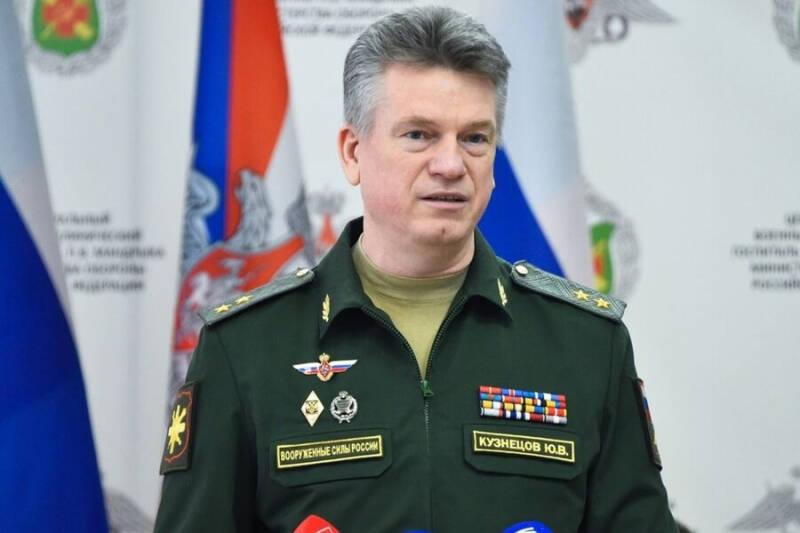 «Ъ»: кадровика Минобороны Кузнецова обвиняют в получении взятки на 30,5 млн руб.