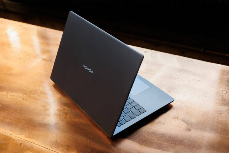 В Россию привезли обновленные версии ноутбуков HONOR MagicBook X