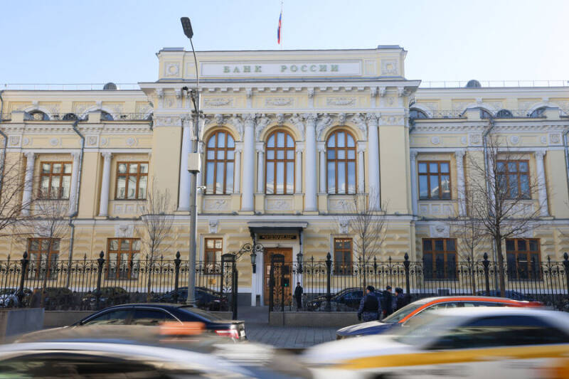 Аналитик Васильев оценил в 60% вероятность повышения ключевой ставки ЦБ до 17%