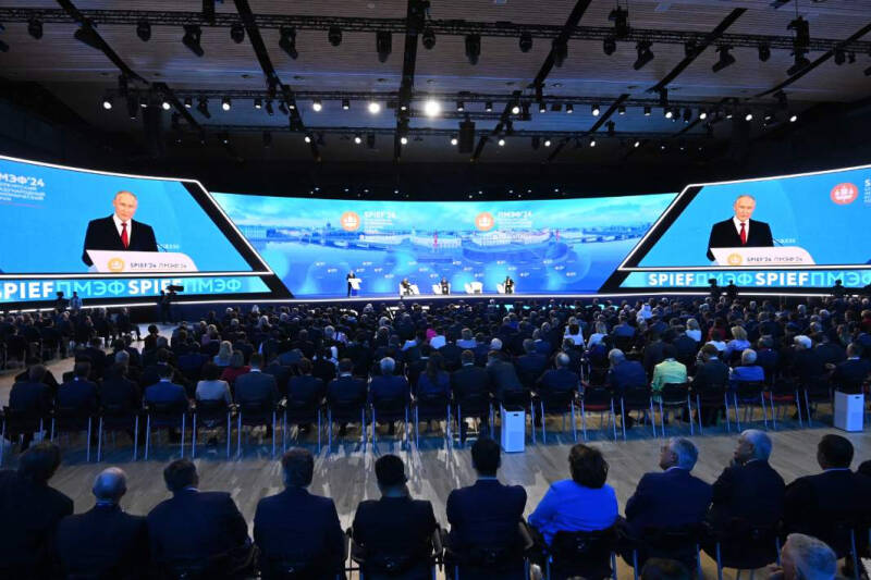 Съезд победителей: на ПМЭФ-2024 заключили сделок на 6 трлн рублей
