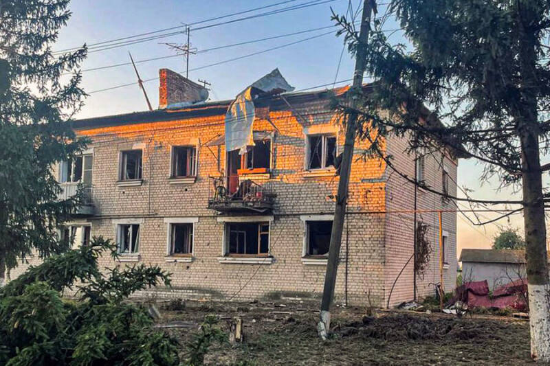 Российская тяжелая техника направлена в Курскую область из-за атаки ВСУ